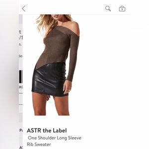 ASTR The Label - One Shoulder, Cold Shoulder Ribbed Top in Mocha, Size Small